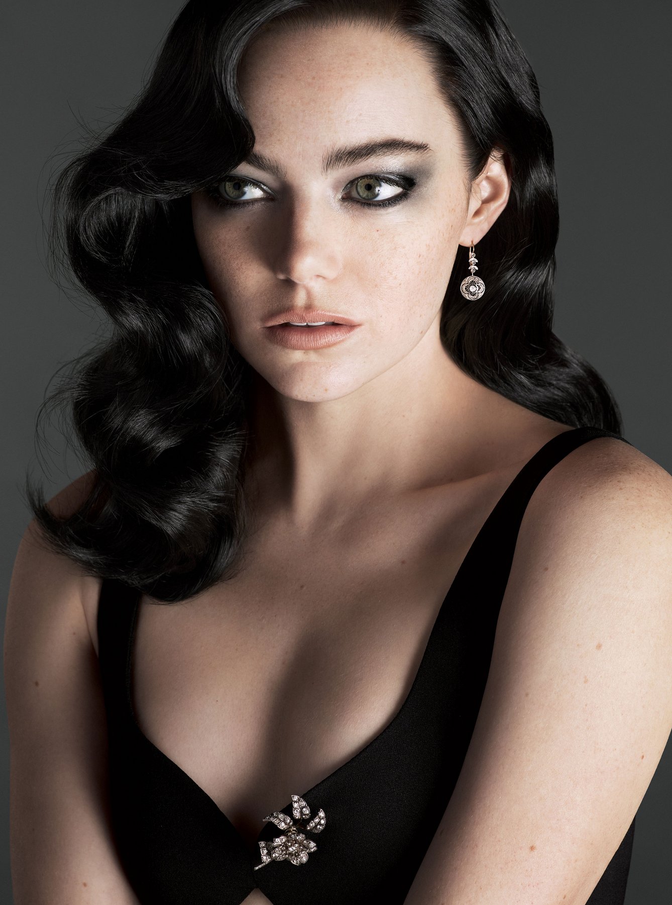 emma-stone-november-2016-vogue-cover-04