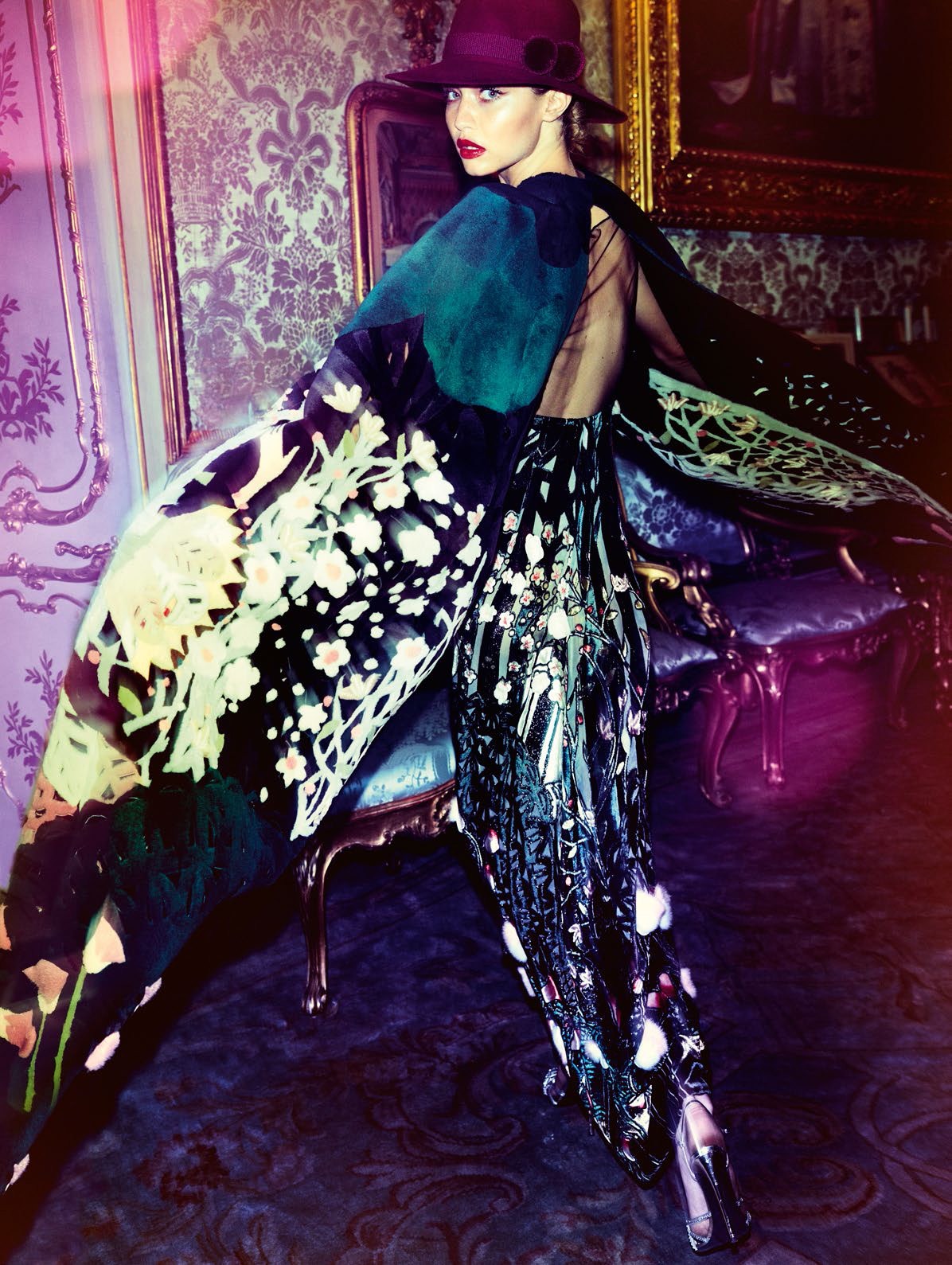 gigi-hadid-by-mario-testino-for-vogue-paris-november-2016-221